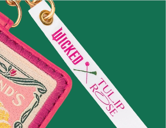 �q�`���[���b�v���[�Y�r�̖��͂��y���߂�